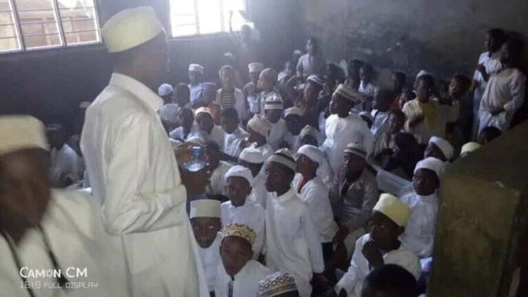 Things to do:Madrasa Tour with Traditional Refreshments - Why This Tour Offers Real Value