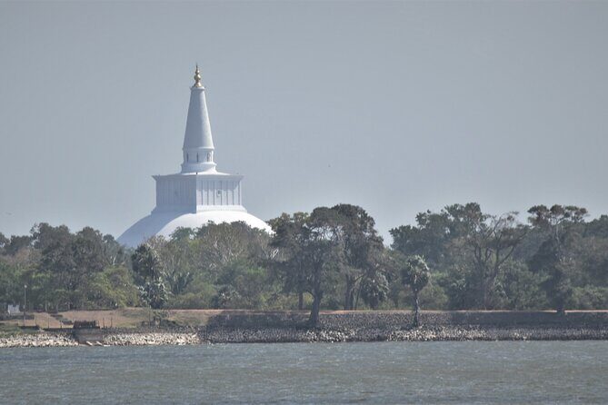 Throughout the Pearl Island in 14 Days - Who Will Love This Tour?