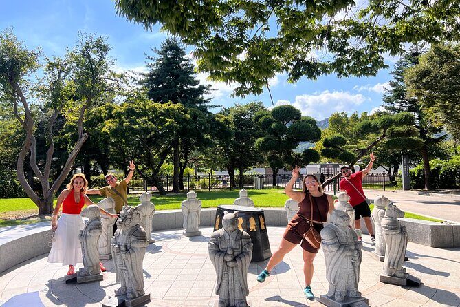 Time Travel in Seoul: Gyeongbokgung Palace, Folk Museum & Bukchon - The National Folk Museum of Korea