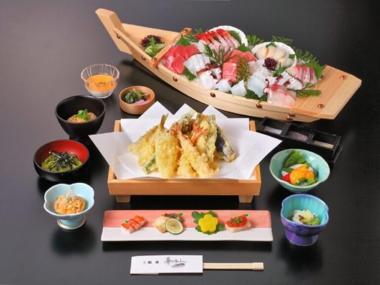 Tokyo Bay: Traditional Japanese Yakatabune Dinner Cruise - Who Is This Experience Best For?