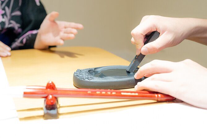 Tokyo: Calligraphy Experience at Japanese Room in Shibuya - What Travelers Say