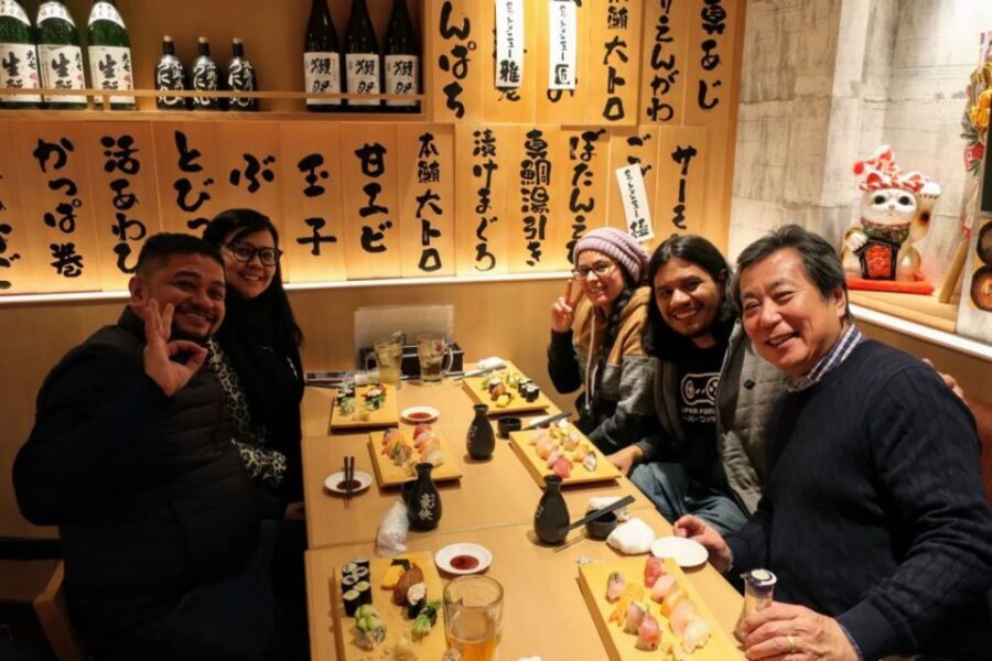 Tokyo: Night Foodie Tour in Shinjuku - sushi, wagyu beef - What Makes This Tour Special?