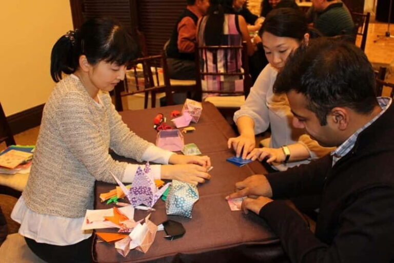 Tokyo: Origami Folding Workshop - Analyzing the Value and Experience