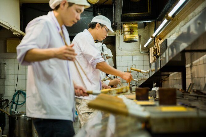 Tokyo Tsukiji Fish Market with Fish Tasting (90min Walking Tour) - The Sum Up