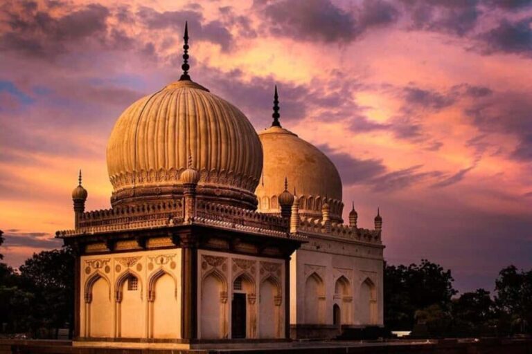 Top Attractions of Hyderabad: One-Day Private Tour - Analyzing the Experience