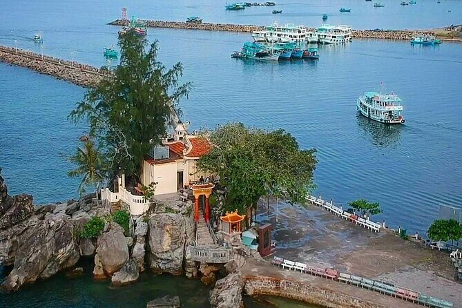 Tour Around Phu Quoc island By AC Minibuses - FAQs
