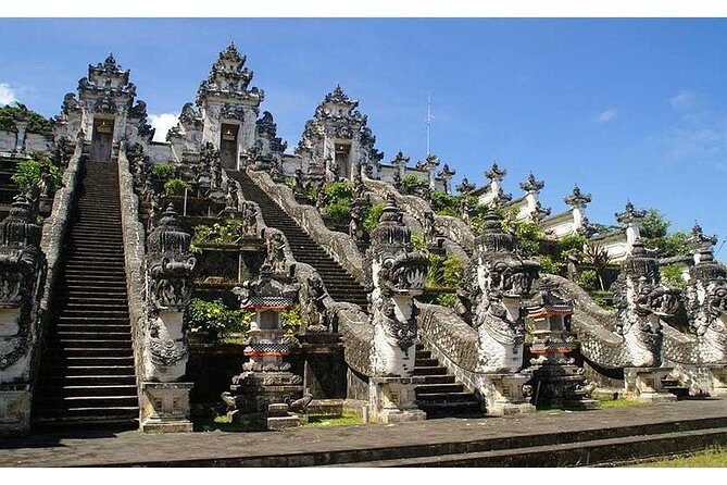 Tour Gate of Heaven at Lempuyang Temple - Blue Lagoon Snorkeling with lunch - Whats the Value?