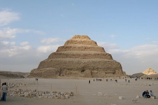 Tour to Giza Pyramids, Memphis & Sakkara with Lunch & Camel Ride - The Value of This Tour