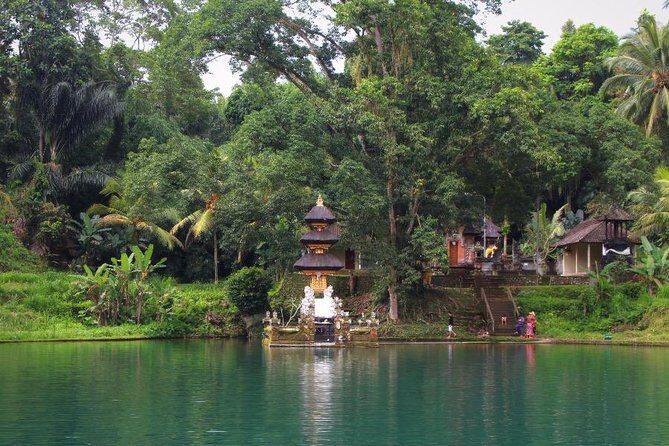 Traditional Balinese Cooking Class with Tanah Lot Temple Tour - The Cultural and Culinary Value