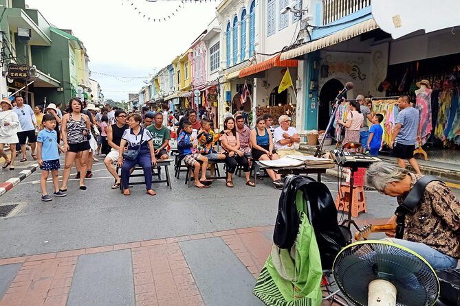 Travstore Original Phuket Discovery Tour - Shared Half Day City Tour - Who Is This Tour Best For?