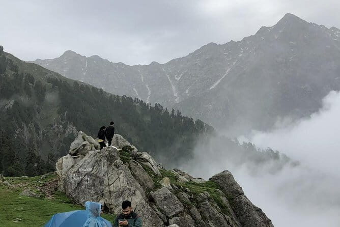 Triund Trek - The Trek Itself: From Dharamkot to Triund