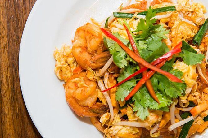Tuk Tuk Bangkok Private Tour: WW2 Pad Thai, 360-Viewpoint, Chinatown (Pickup) - In-Depth Look at the Itinerary