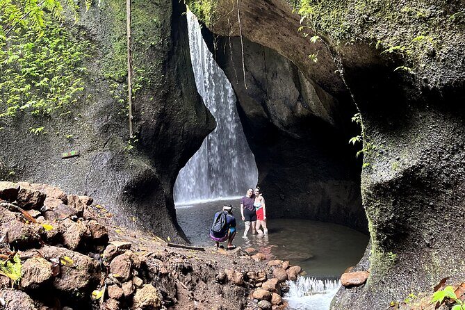 Ubud Hidden Gems Waterfalls and Private tour - Transportation, Guides, and Overall Experience