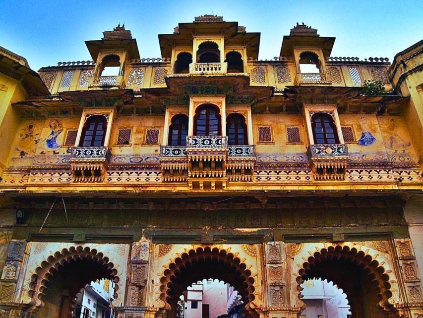 Udaipur Cultural Walking Tour with Local Snacks - Who Should Book This Tour?