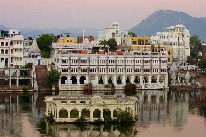 Udaipur to Jodhpur Drop with Kumbhalgarh Fort & Ranakpur Stop - FAQ