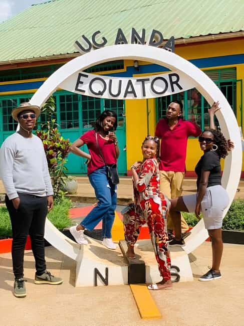 Uganda: Day Tour to the Uganda Equator in Kayabwe - Key Points