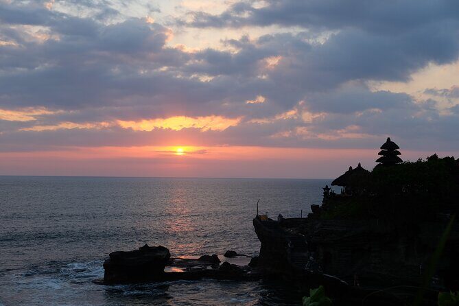 Ulun Danu Bratan Temple with Tanah Lot Sunset - Who Should Consider This Tour?