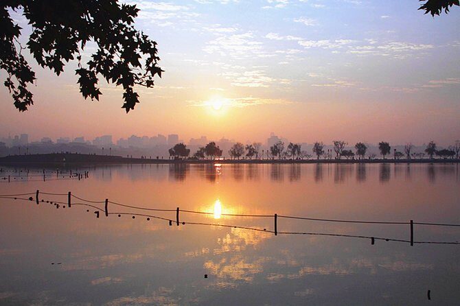 Unveil the Charm of Hangzhou - Half-Day Sightseeing Tour - The Sum Up