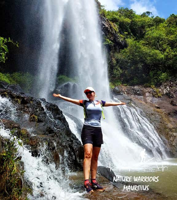 Vacoas-Phoenix: Private Hiking Tour to Tamarind Falls - The Grand Finale: Tamarind Falls