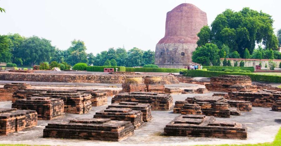 Varansi: Day Tour to Sarnath with Boating and Ganga Aarti - Authenticity and Cultural Insights
