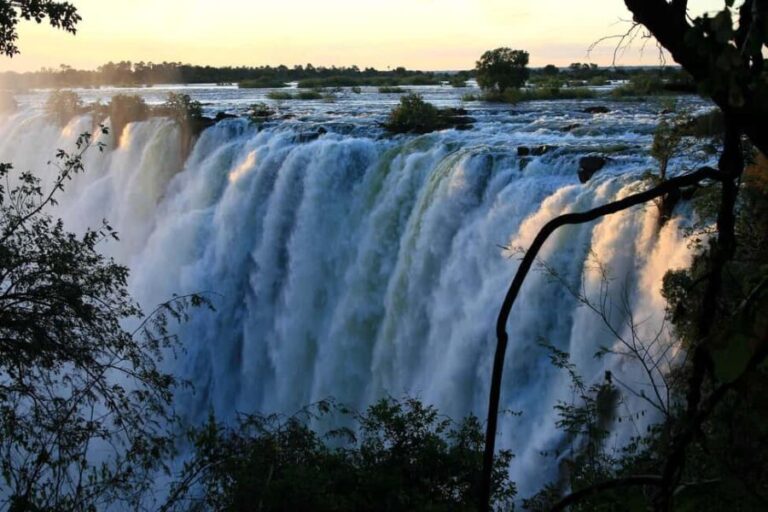 Victoria Falls: Tour of the Falls - Is It Worth the Price?