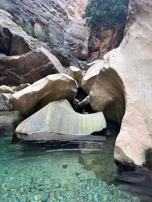 Wadi Lajab Canyon Hiking Tour - The Journey Begins: Scenic Drive to Wadi Lajab