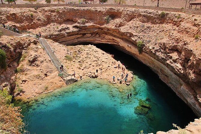 Wadi shab and Sinkhole adventure - The Good and the Considerations