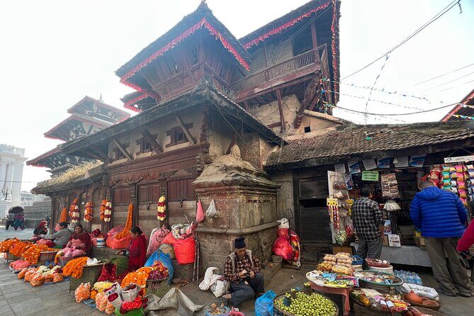Walking Street Food Tour and 2 UNESCO Sightseeing in Kathmandu - What Makes This Tour Stand Out?