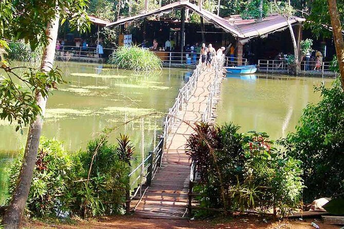 Waterfall & Plantation - Authenticity & Guide Highlights
