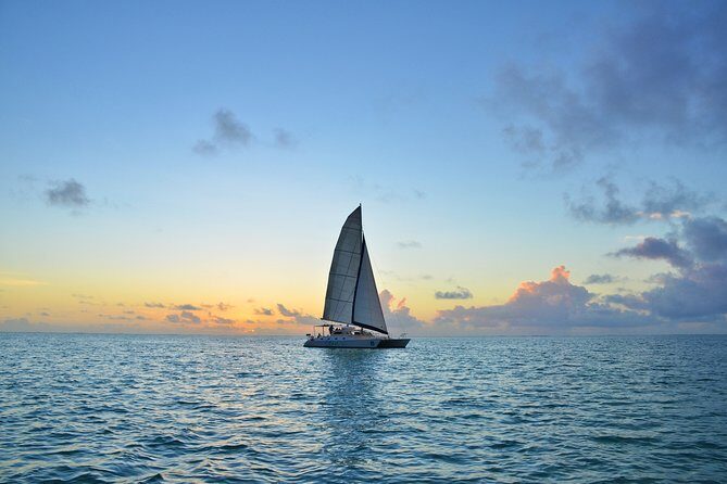 West Sunset : OCÉANE 3 Hours Private Sunset Cruise - The Value of the Experience