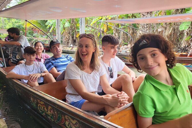 Wheelchair & Luxury Tour to Floating & Railway Markets - The Itinerary in Detail