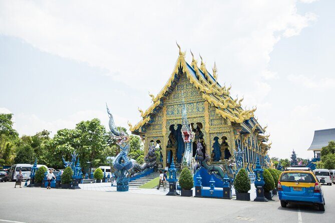 White Temple, Blue and Red Temple Tour from Chiang Rai - First Stop: Wat Sang Kaew Phothiyan