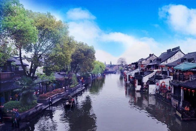 Xitang Water Town Self-Guided Tour from Shanghai with Private Transfer - Detailed Breakdown of the Itinerary