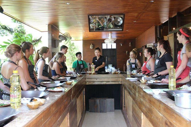 Your Introduction to the Thai Kitchen - Menu Set 3 - The Itinerary: From Market to Meal