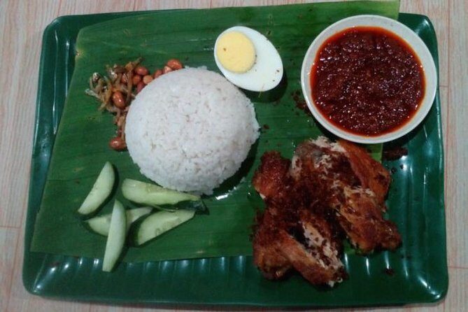 Yummy Yummy Street Food Tasting + Kuala Lumpur Night Tour(Guided) - Why This Tour Works for Different Travelers