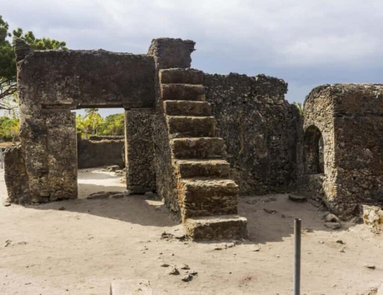 Zanzibar: Bihole Ruins, Bungi Beach, and Mango Trees Tour - What’s Included and What’s Not