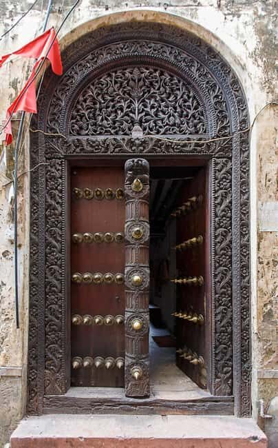 Zanzibar Heritage & Flavors: Stone Town Tour & Spice Farm - The Spice Farm Experience: Aromas of Zanzibar