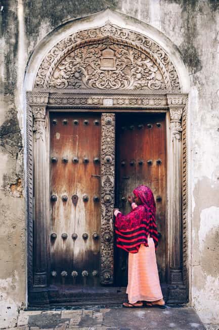 Zanzibar: Mnemba Dolphin Trip, Stone Town & Prison Island - Why This Tour Offers Value