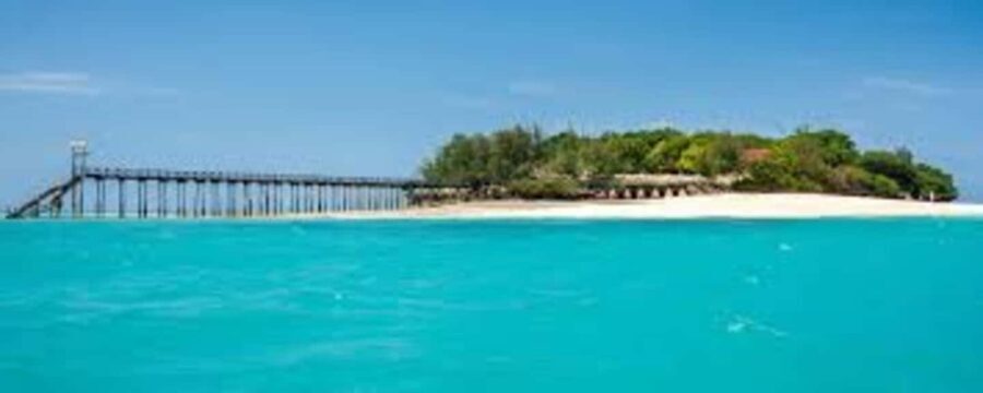 Zanzibar: Prison Island and Nakupenda Sandbank Day Trip - Weighing the Value