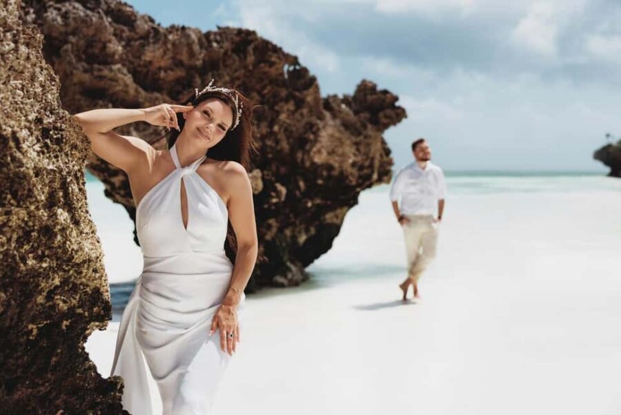 Zanzibar: Private Beach Photoshoot in Stone Town street - What to Expect from the Zanzibar Private Beach Photoshoot
