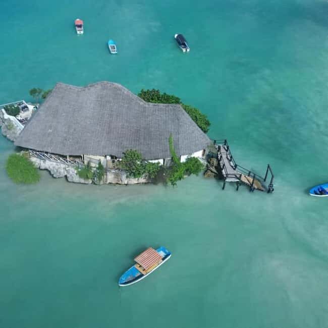 ZANZIBAR: Spice Farm tour, Jozani Forest & Rock restaurant - Practical Details and What to Expect