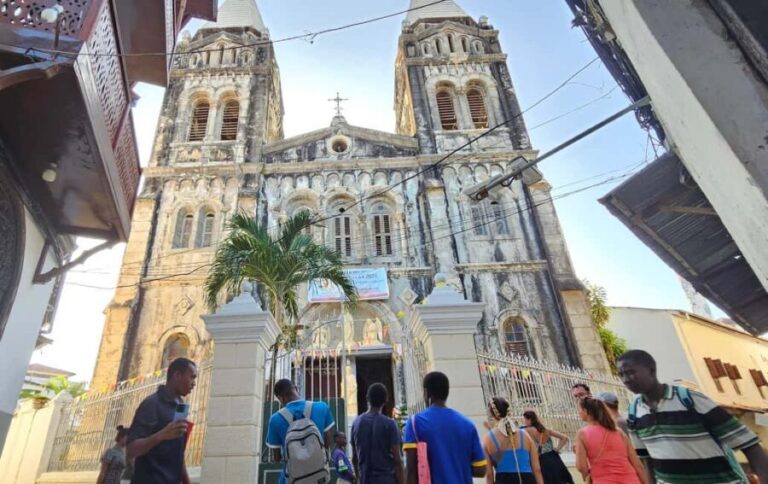 Zanzibar: Stone Town Tour, Prison Island and Jozani Forest - Detailed Breakdown of the Itinerary