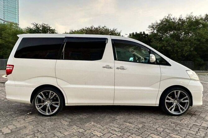 Zanzibar taxi service/airport transfer - Punctuality and Professionalism