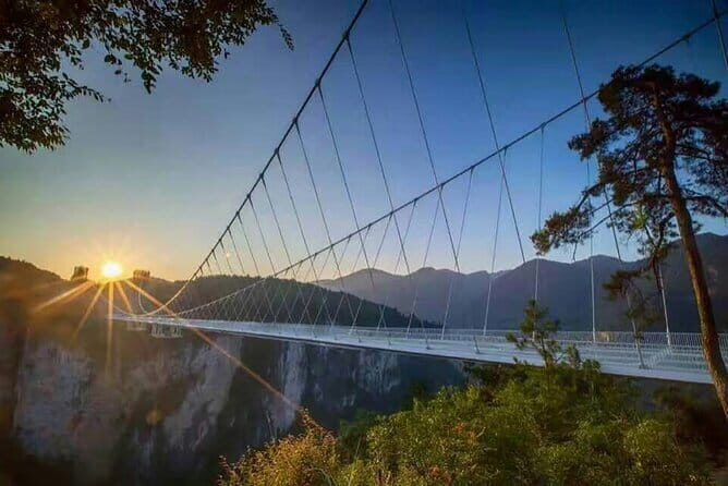 Zhangjiajie Mini Group Day Tour: Glass Bridge & Tianmen Mountain - What’s Included and What’s Not
