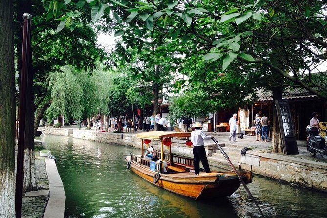 Zhujiajiao Water Town and Shanghai City Private Day Tour - Practical Details and Tips