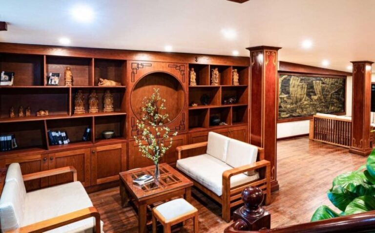 2-Day On 5 Star Cruise Halong Bay with Meals and Kayaking - What to Expect from the Cruise Experience