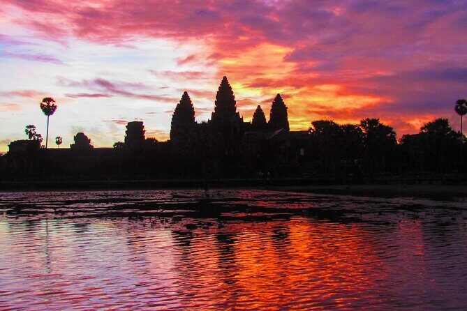 2-Day Phnom Penh to Siem Reap and Angkor Wat Temples - Practical Details and What to Expect