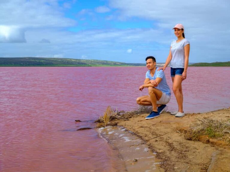 2 Day Pink Lake the Pinnacles & Sand Dunes Coral Coast Tour - Day 2: Pinnacles Desert and Jurien Bay