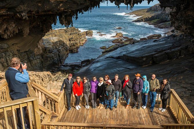 2 day Ultimate Kangaroo Island with return ferry - Day 2: Birds, Honey, and Local Flavors