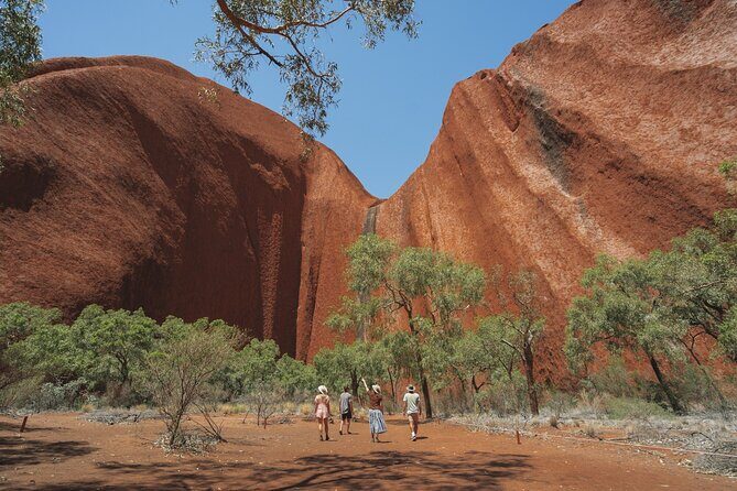 2 Day Uluru Red Centre Rock Tour from Alice Springs to Yulara - What Makes This Tour Stand Out?